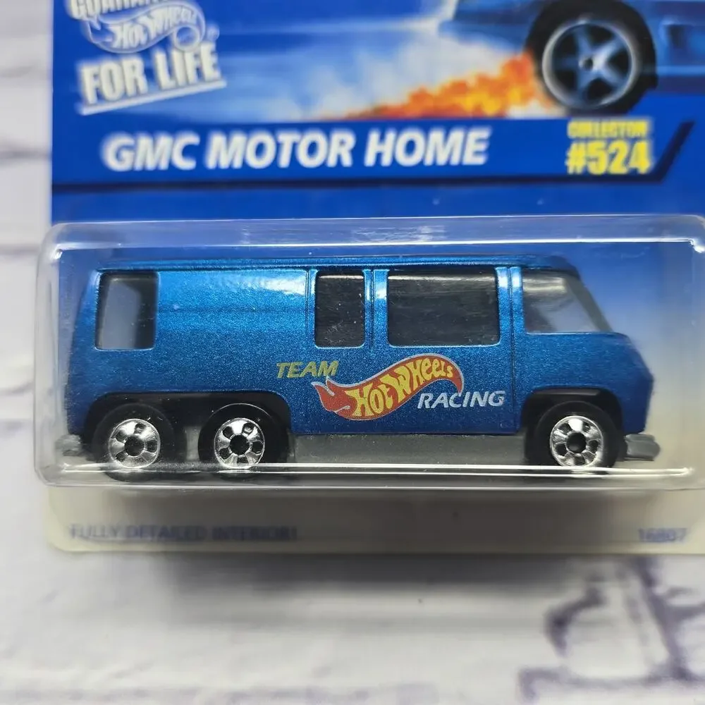 1997 Hot Wheels BLUE GMC Motor Home HW Racing Detailed Interior Collector #524